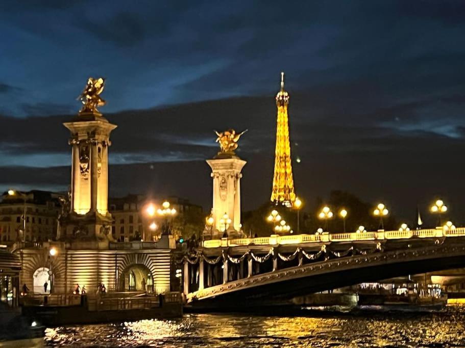 Familial 8 Personnes Proche De Et Paris Chessy (Seine-et-Marne)